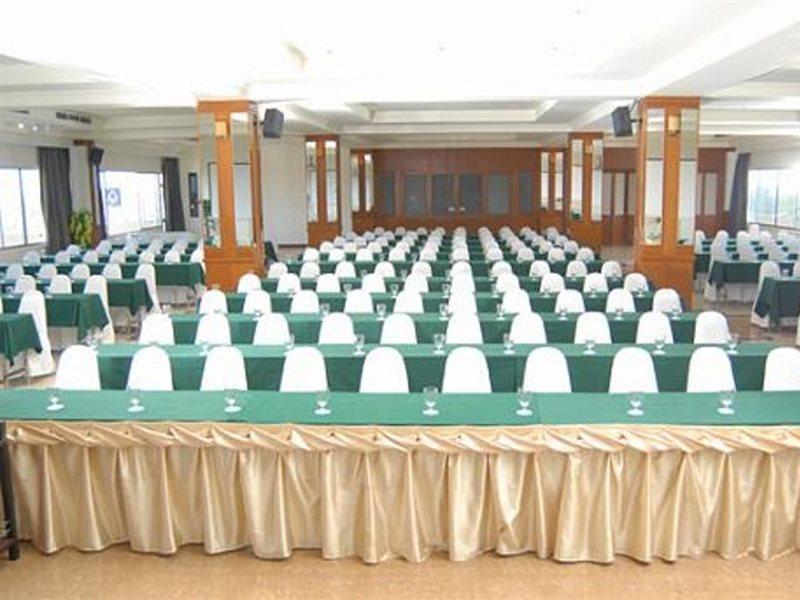 Chakungrao Riverview Hotel Kamphaeng Phet Exterior foto