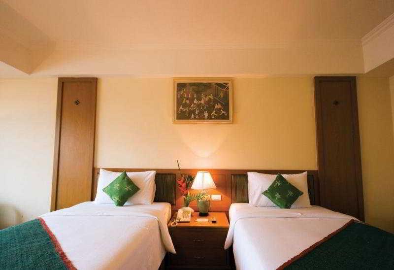 Chakungrao Riverview Hotel Kamphaeng Phet Exterior foto